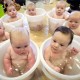 Benefícios de dar Banho de Balde no seu Bebê